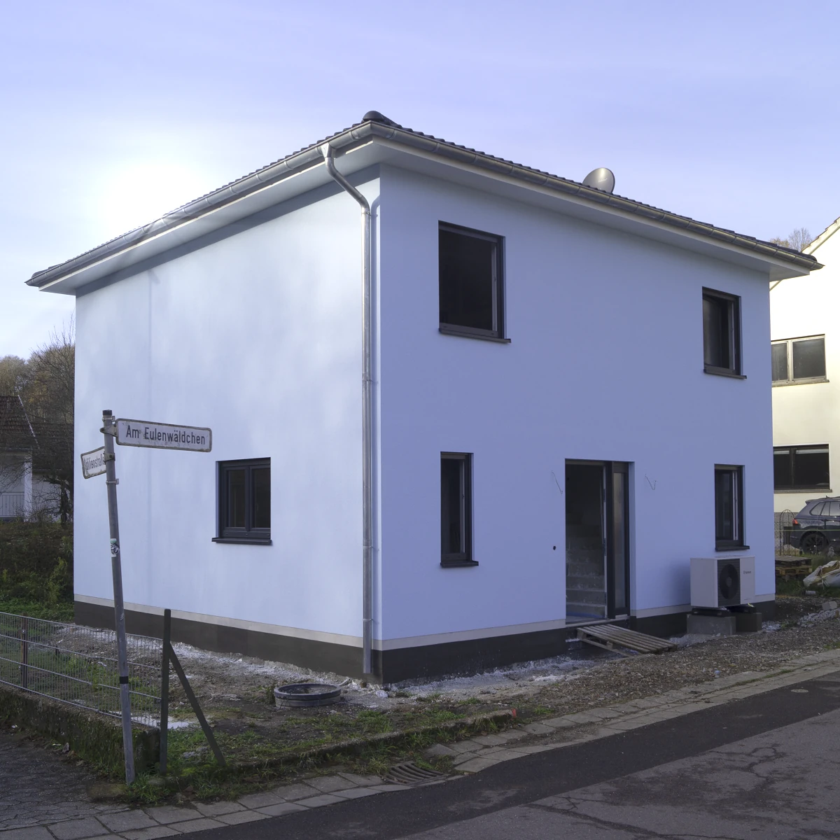 Stadthaus 124 in Mettlach, modernes Stadthaus im Saarland