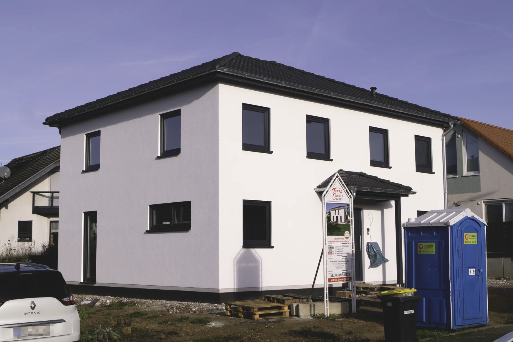 Seitenansicht des realisierten Flair 152 in Perl