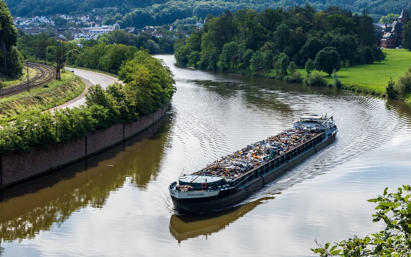 Saarlandschaft bei Mettlach im Saarland nahe Luxemburg